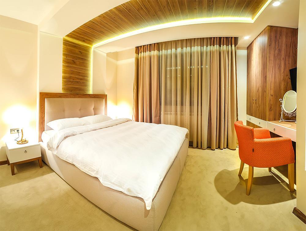 Pansion Winter Hotel ยาโฮรินา ภายนอก รูปภาพ